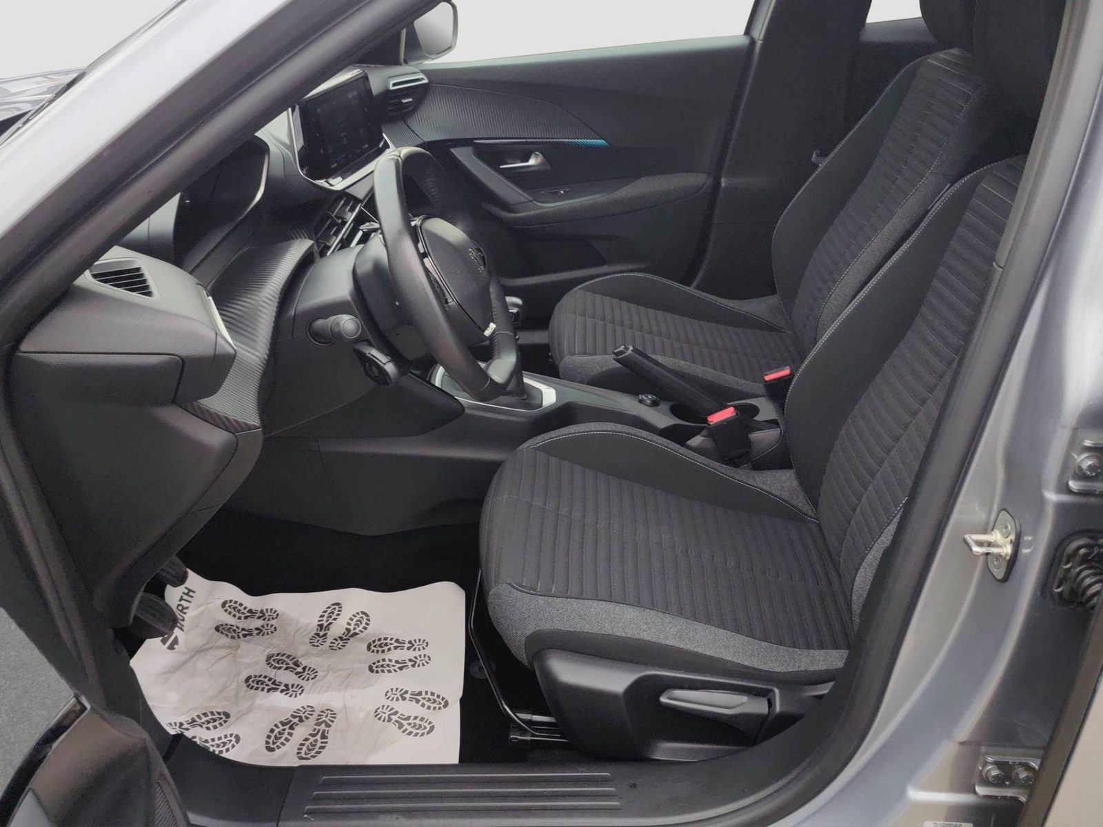 2023 Peugeot 2008 — fotografija 12