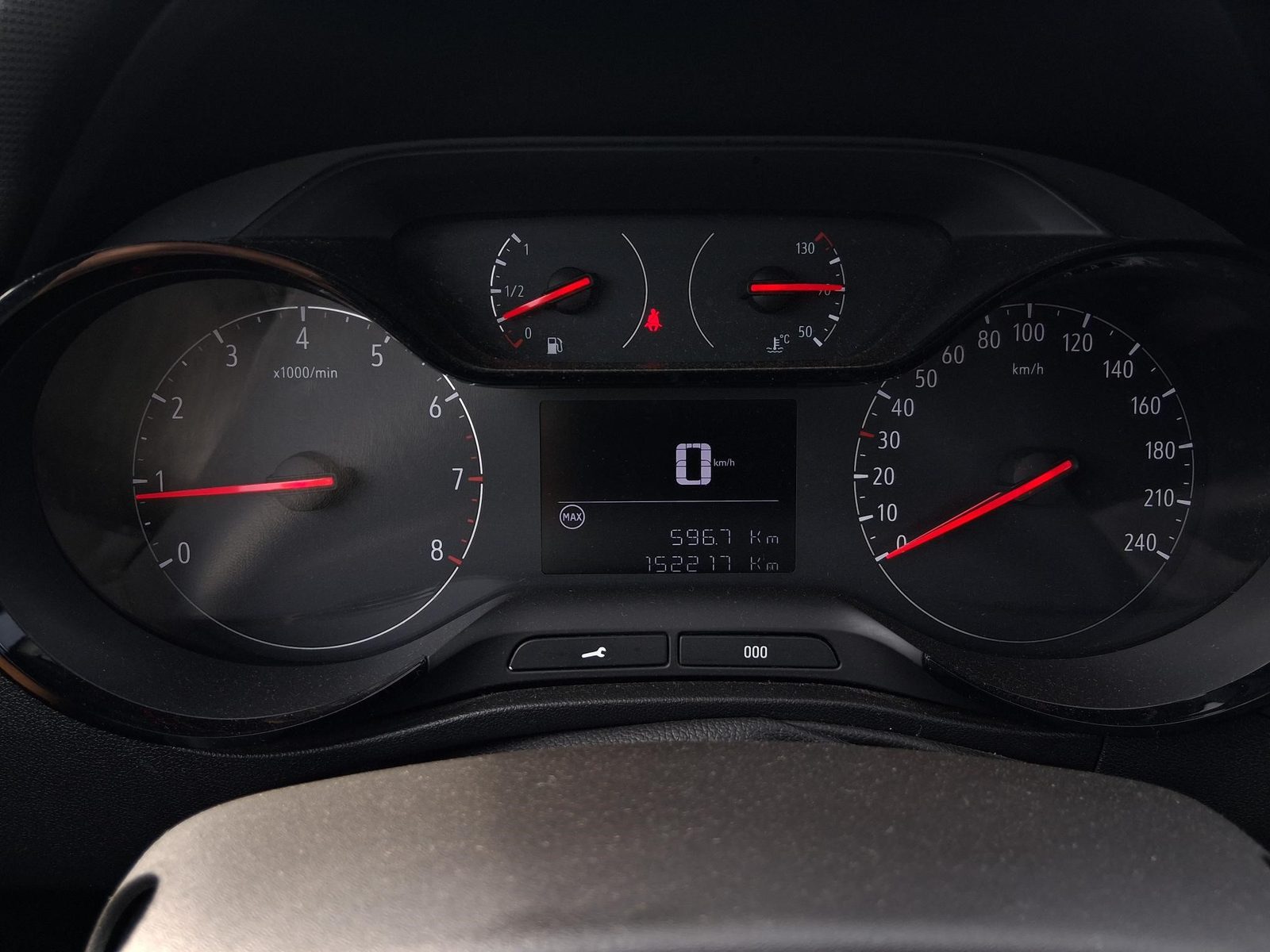 2020 Opel Crossland X — fotografija 11