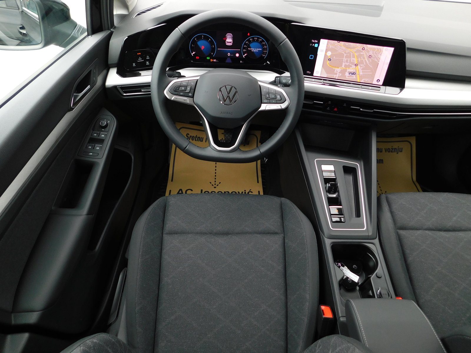 2024 Volkswagen Golf — fotografija 10