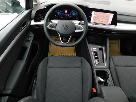 2024 Volkswagen Golf — sličica 10