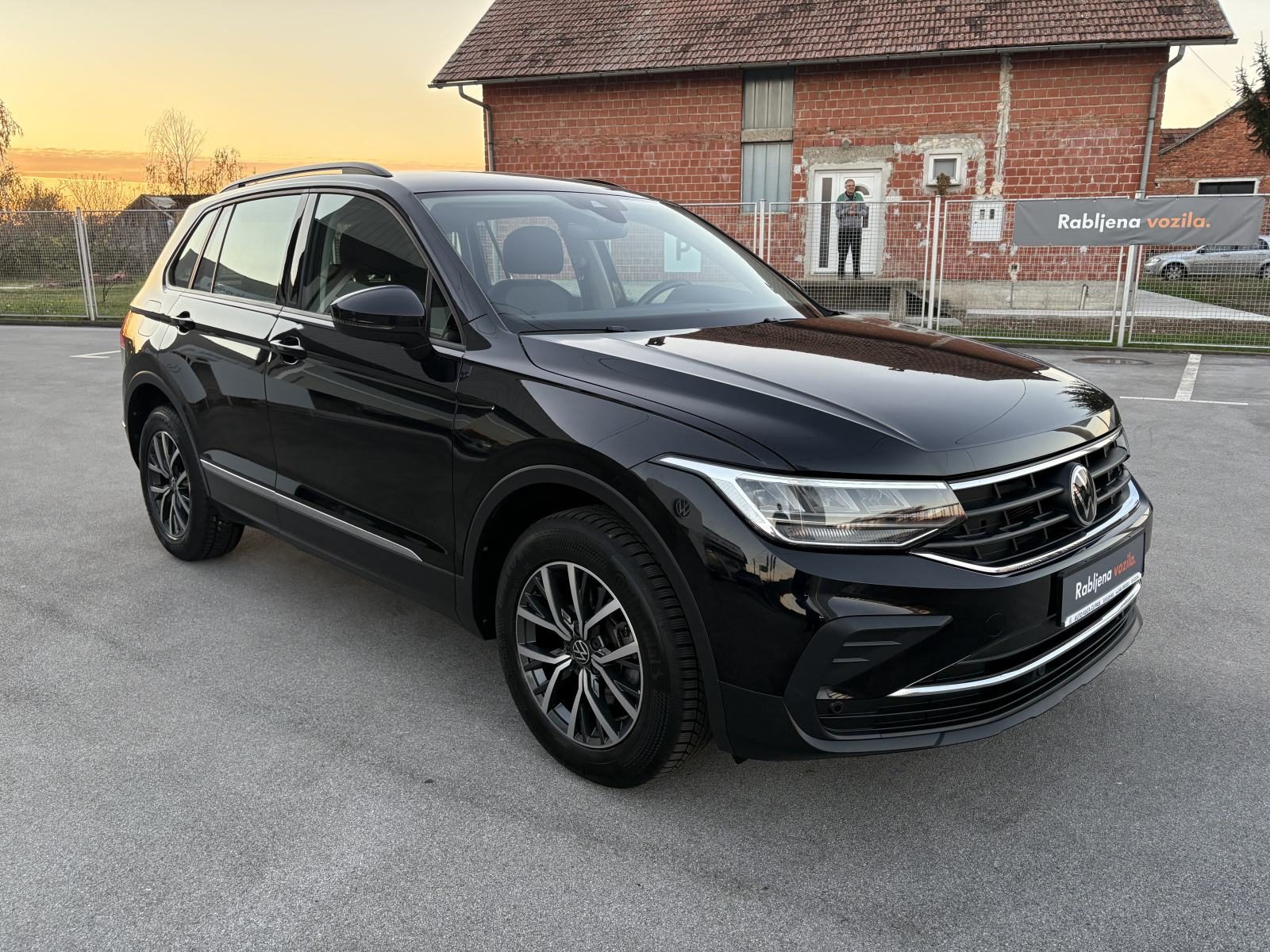 2023 Volkswagen Tiguan — fotografija 3