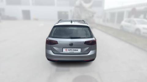 2022 Volkswagen Passat Variant — sličica 6