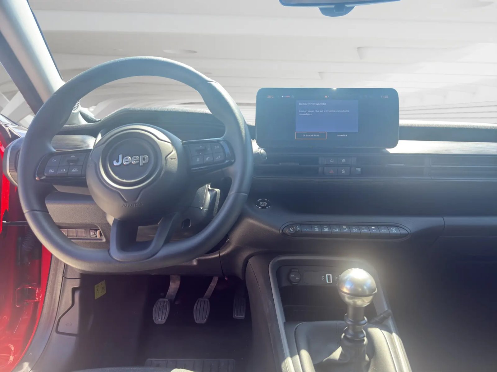 2025 Jeep Avenger — fotografija 10
