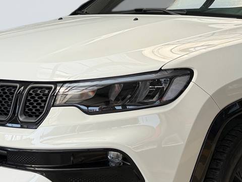 2022 Jeep Compass — sličica 9