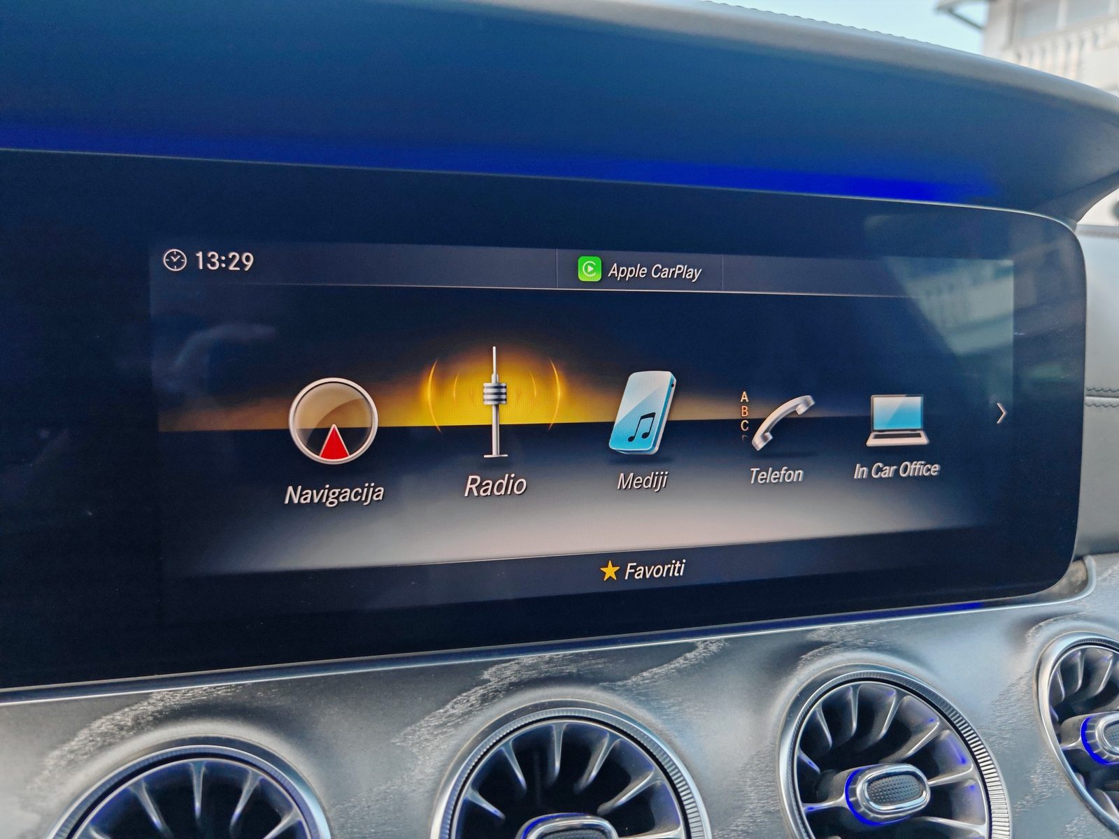 2020 Mercedes-Benz CLS — fotografija 18