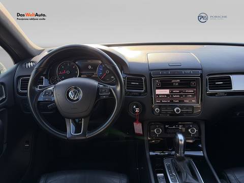 2016 Volkswagen Touareg R-Line — sličica 13