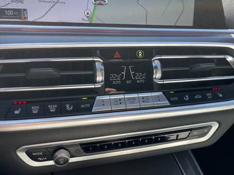 2023 BMW X5 M Sport — sličica 18