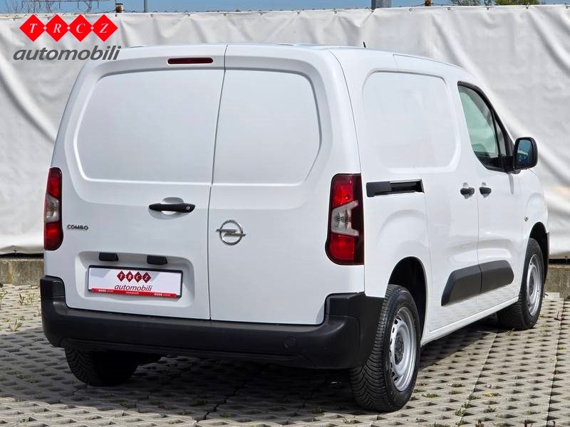 2021 Opel Combo — fotografija 4