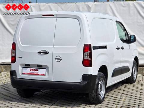 2021 Opel Combo — sličica 4