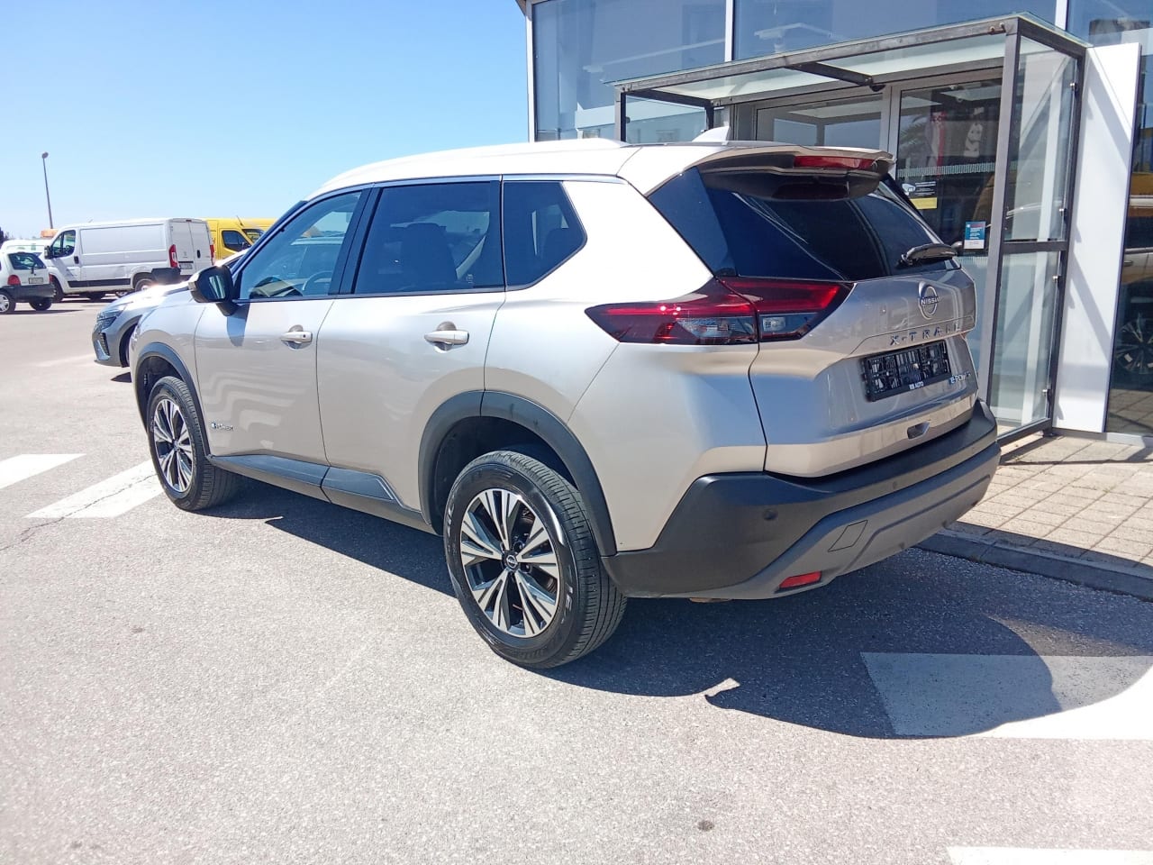 2024 Nissan X-Trail — fotografija 4