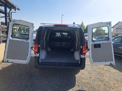 2017 Mercedes-Benz Vito — sličica 8