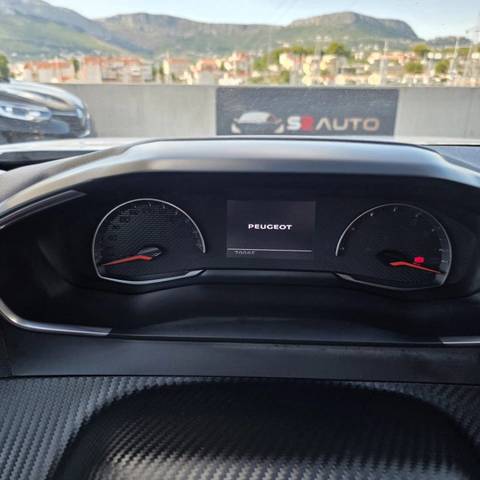 2021 Peugeot 2008 — sličica 5