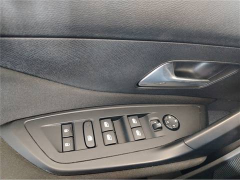 2022 Peugeot 308 — sličica 19
