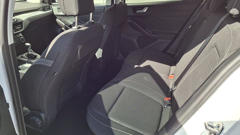 2021 Ford Focus — fotografija 8