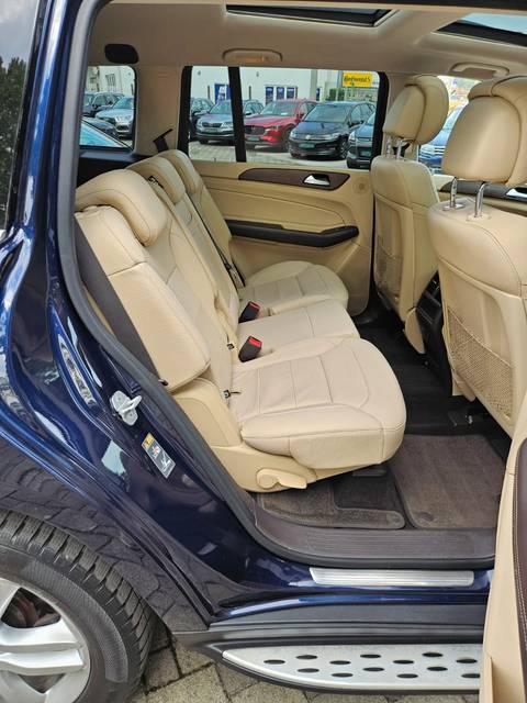 2016 Mercedes-Benz GLS — sličica 27