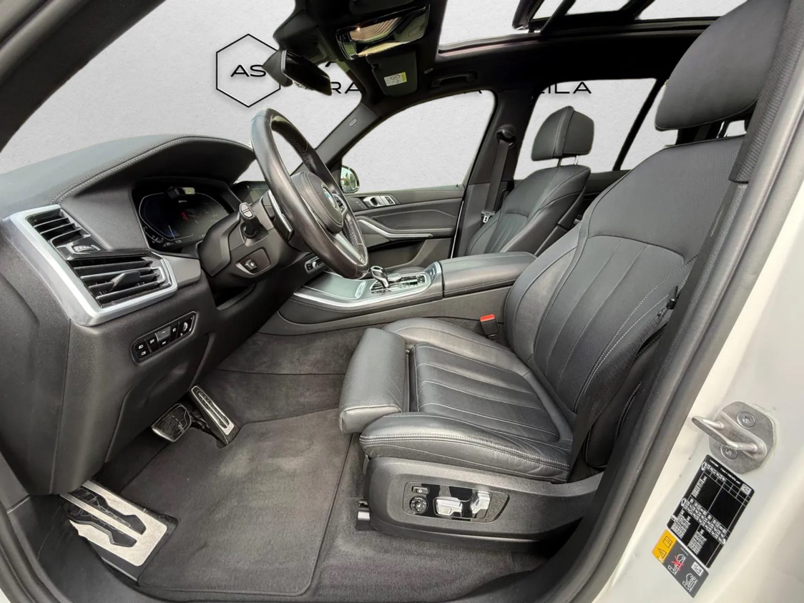 2021 BMW X5 M Sport — fotografija 17