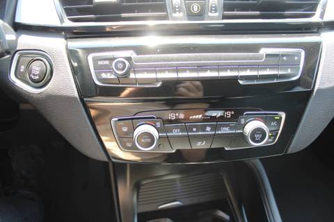 2021 BMW X1 — sličica 18