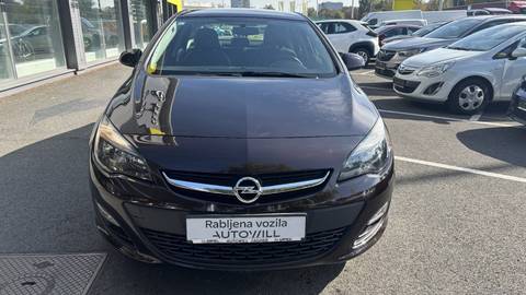 2018 Opel Astra — sličica 2