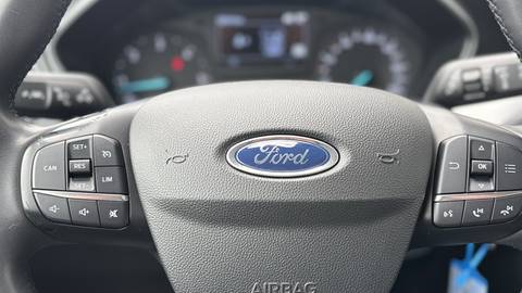 2022 Ford Focus — sličica 14