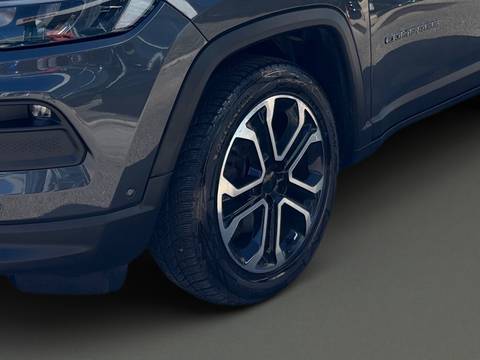 2022 Jeep Compass — sličica 10