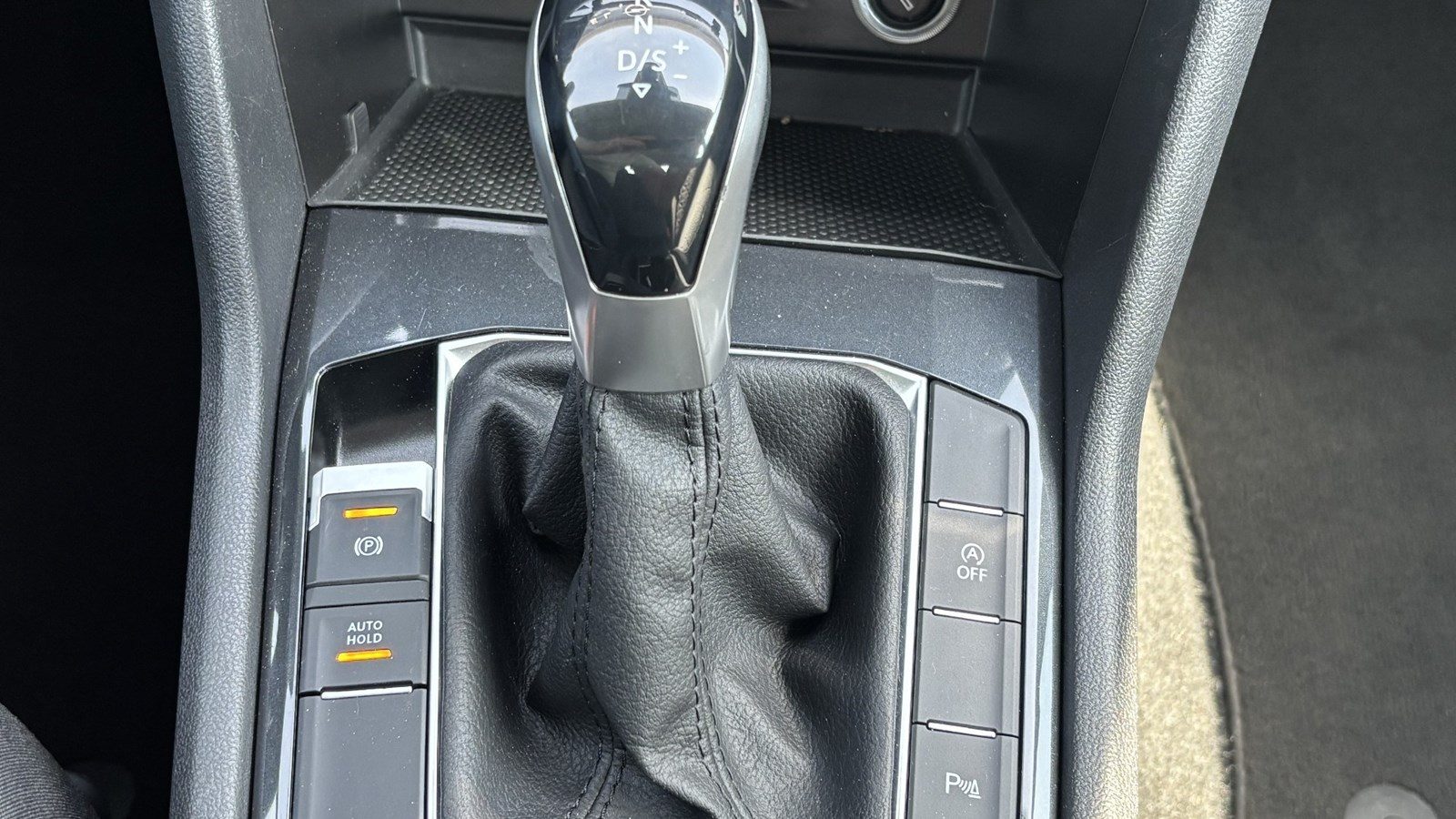 2023 Volkswagen Tiguan — fotografija 16