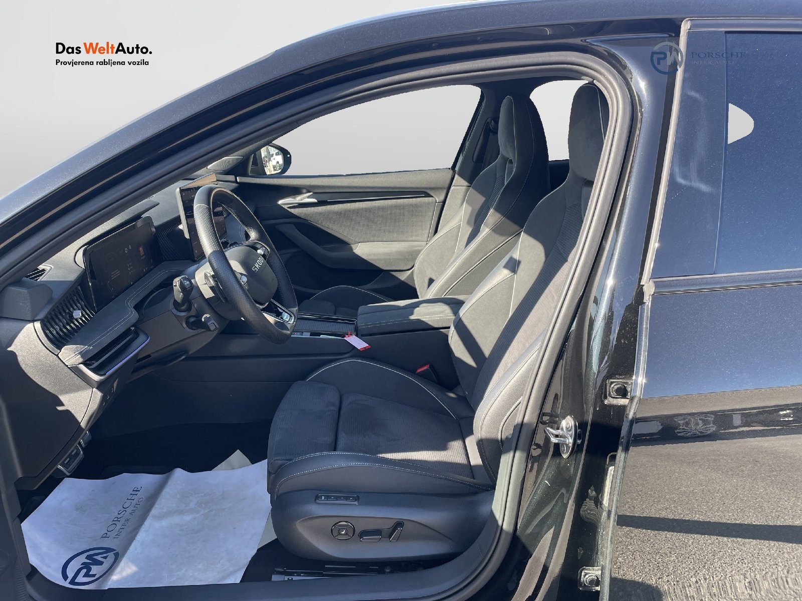 2025 Škoda Superb Sportline — fotografija 6