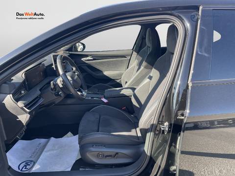 2025 Škoda Superb Sportline — sličica 6