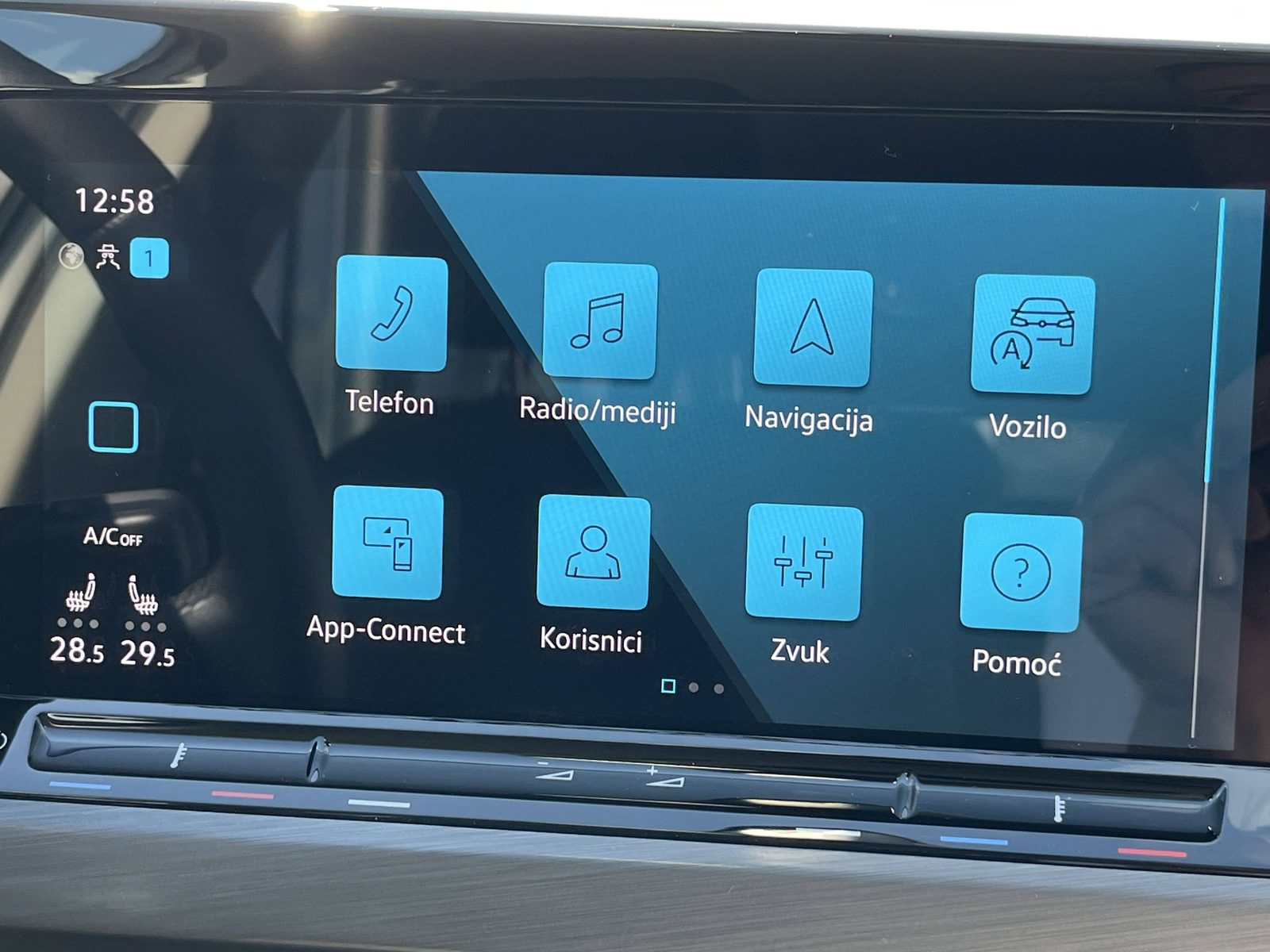2023 Volkswagen Golf — fotografija 22