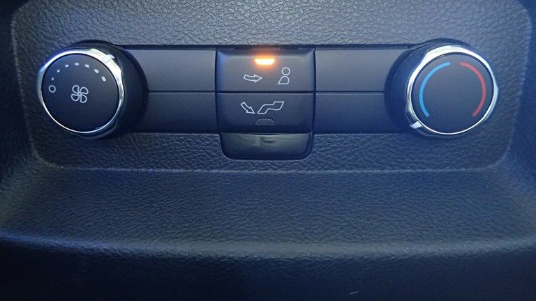 2016 Ford Galaxy — fotografija 18