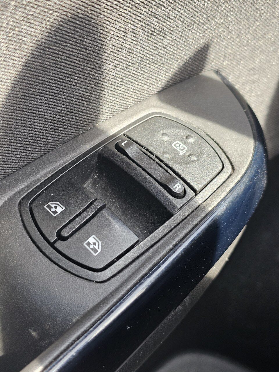 2015 Opel Corsa — fotografija 11
