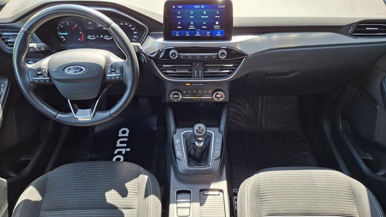 2021 Ford Kuga — fotografija 4