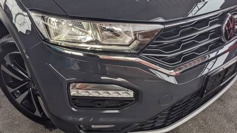 2021 Volkswagen T-Roc — sličica 2