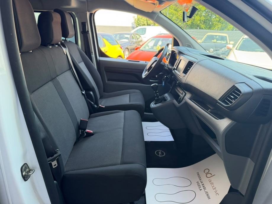 2022 Opel Vivaro — fotografija 23