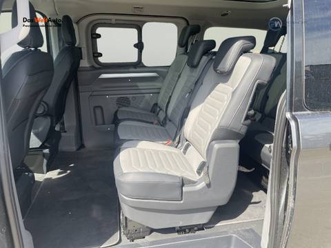 2026 Volkswagen Caravelle — sličica 10