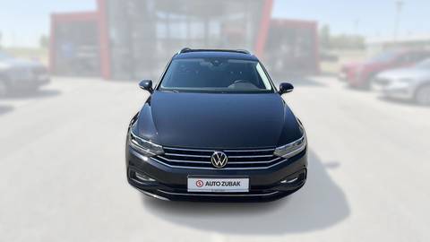 2023 Volkswagen Passat Variant — sličica 2