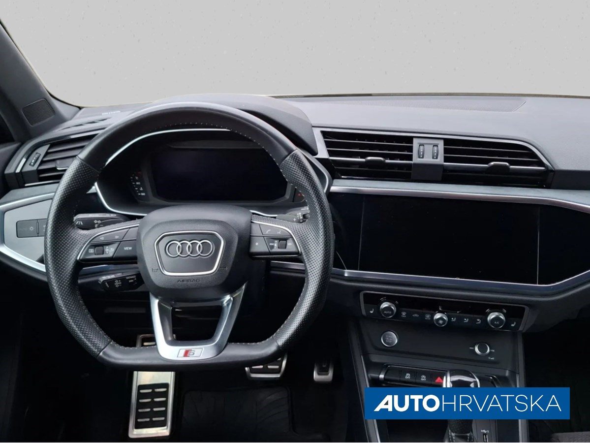 2020 Audi Q3 — fotografija 9