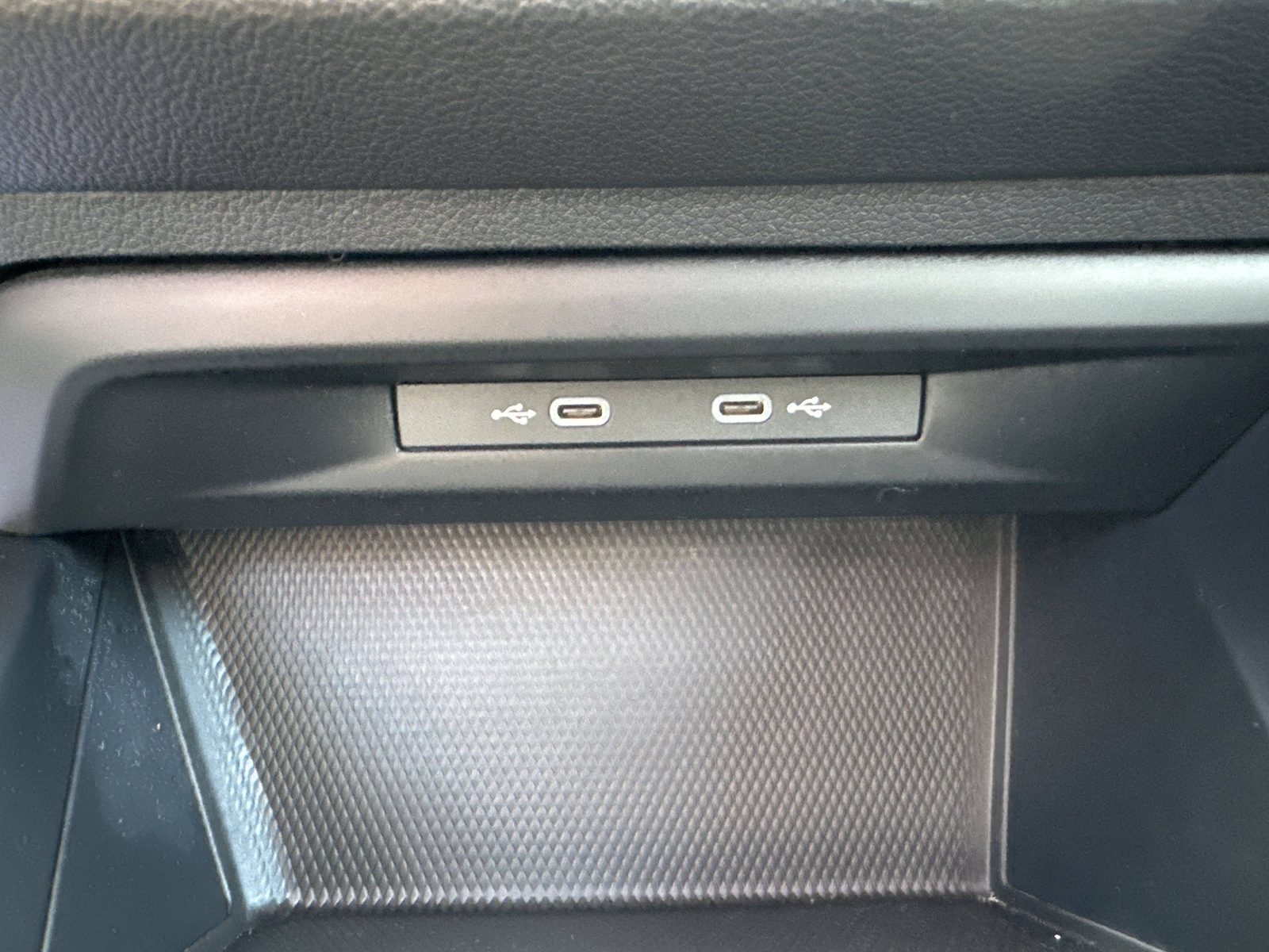 2023 Volkswagen Golf — fotografija 29