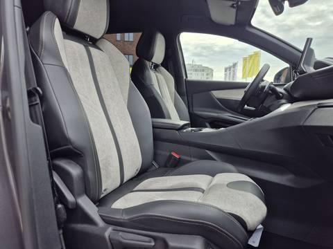 2021 Peugeot 3008 — sličica 12