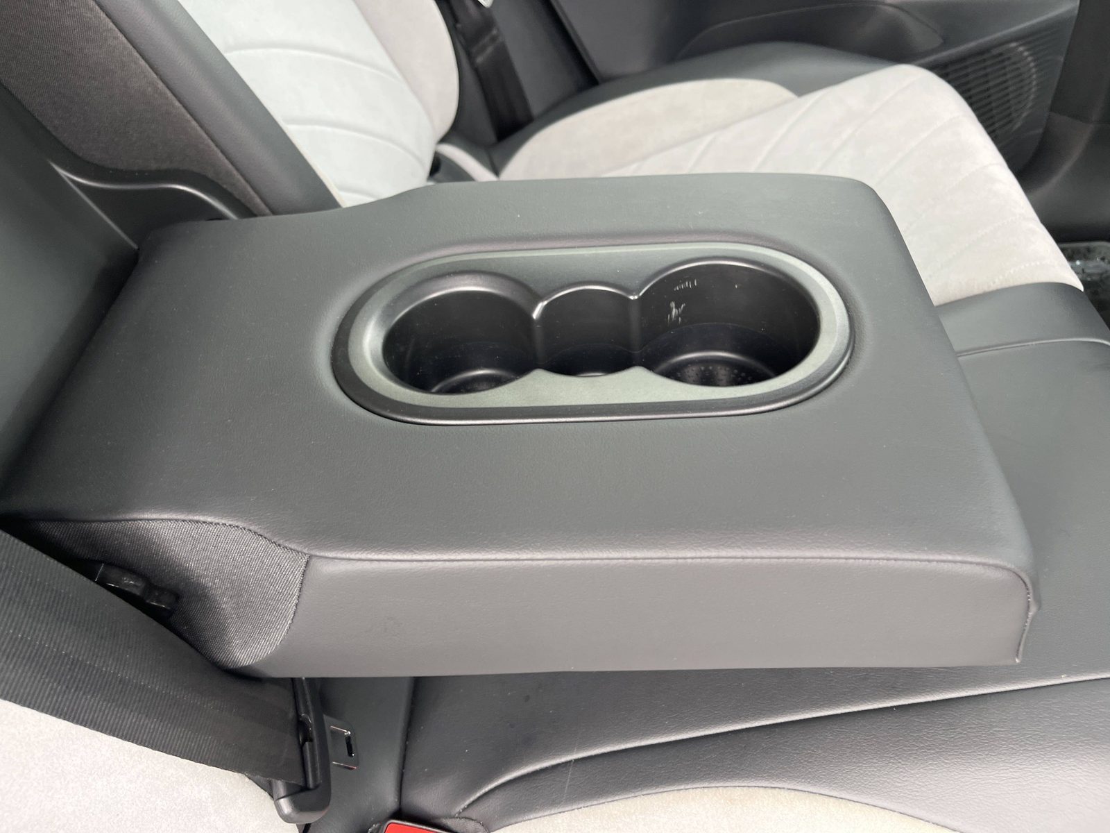2023 Volkswagen ID.3 — fotografija 28