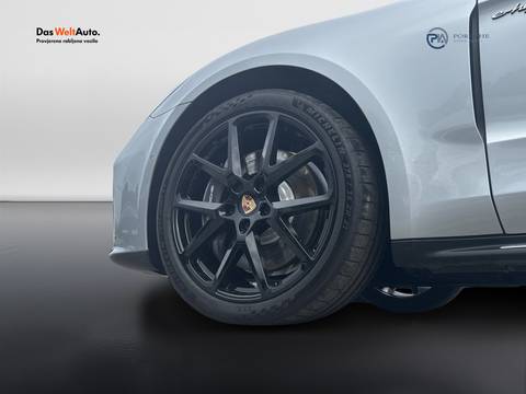 2025 Porsche Panamera — sličica 29