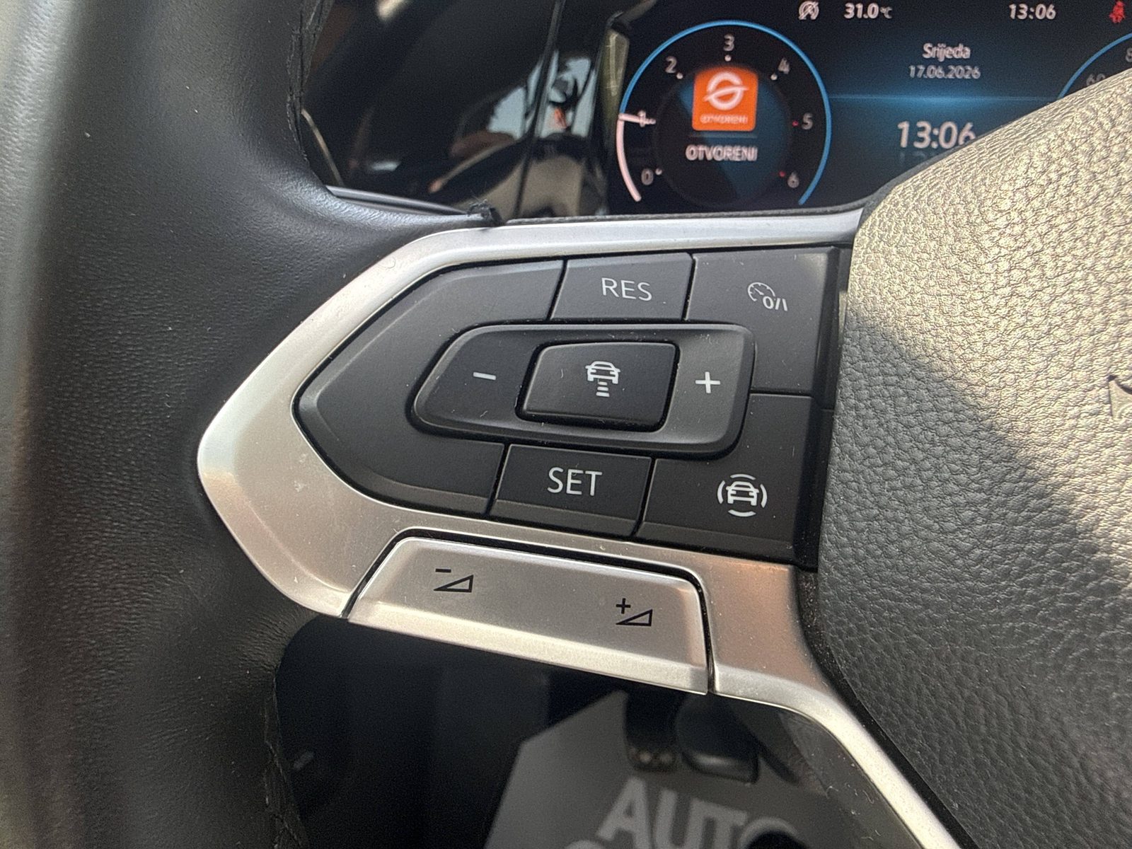 2022 Volkswagen Golf — fotografija 29