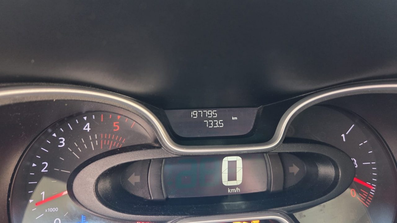 2020 Renault Trafic — fotografija 17