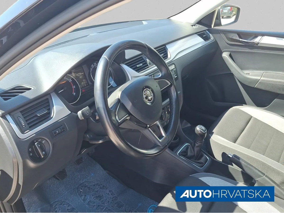 2018 Škoda Rapid — fotografija 11