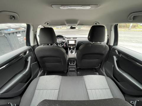 2019 Škoda Octavia — sličica 10
