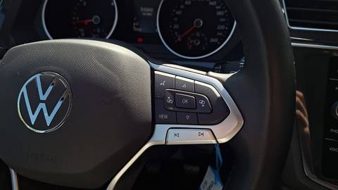 2022 Volkswagen Tiguan — sličica 21