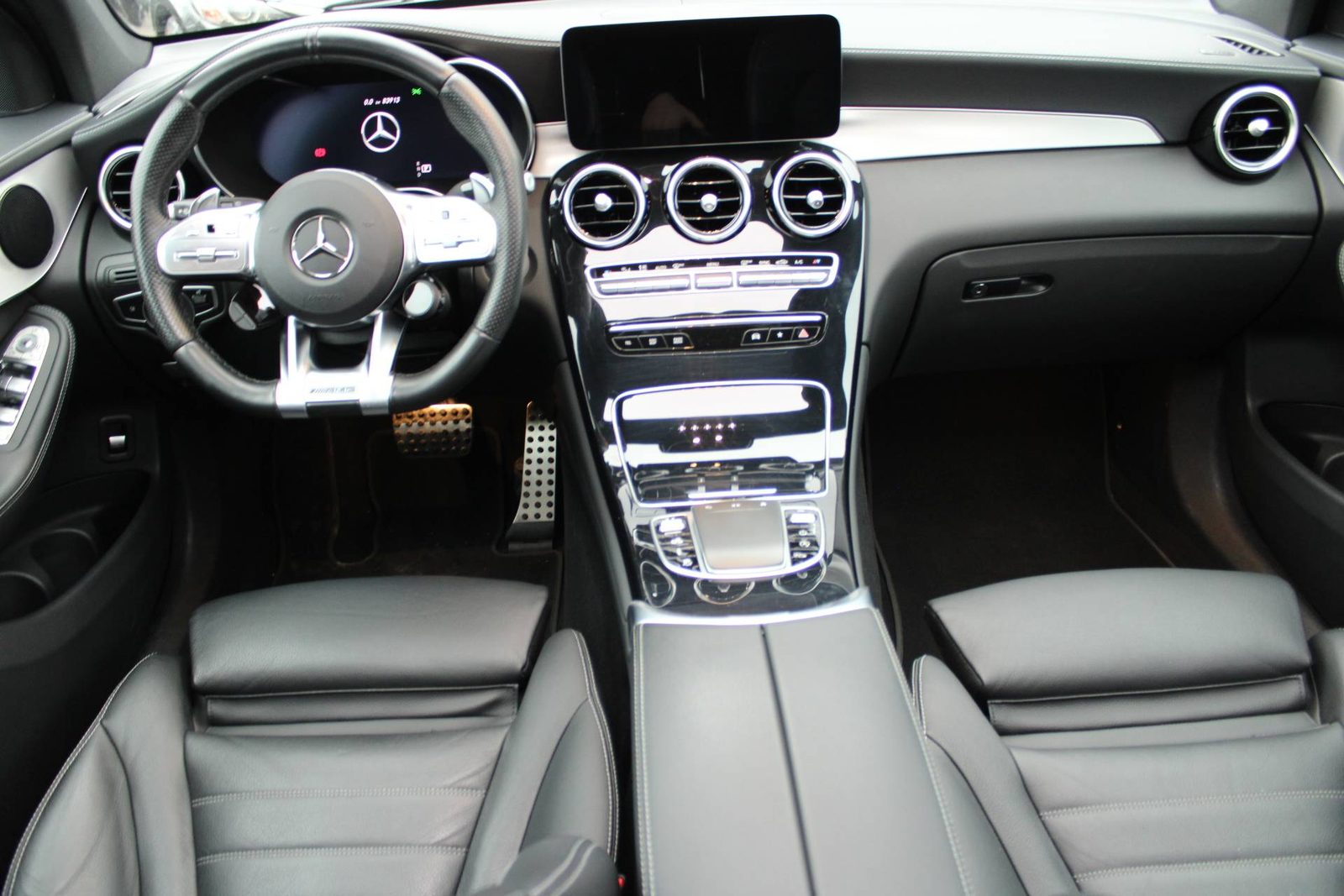 2022 Mercedes-Benz GLC — fotografija 13