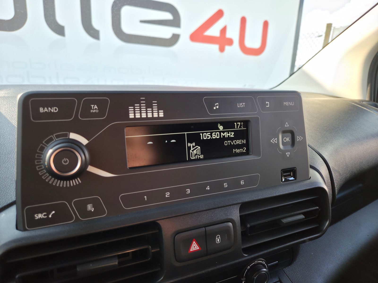 2020 Opel Combo — fotografija 9