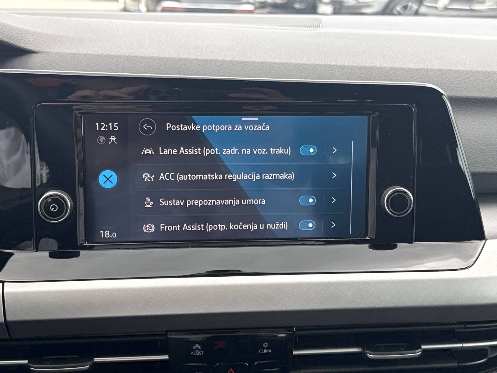 2024 Volkswagen Golf — fotografija 27