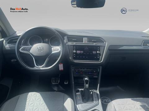 2022 Volkswagen Tiguan — sličica 12
