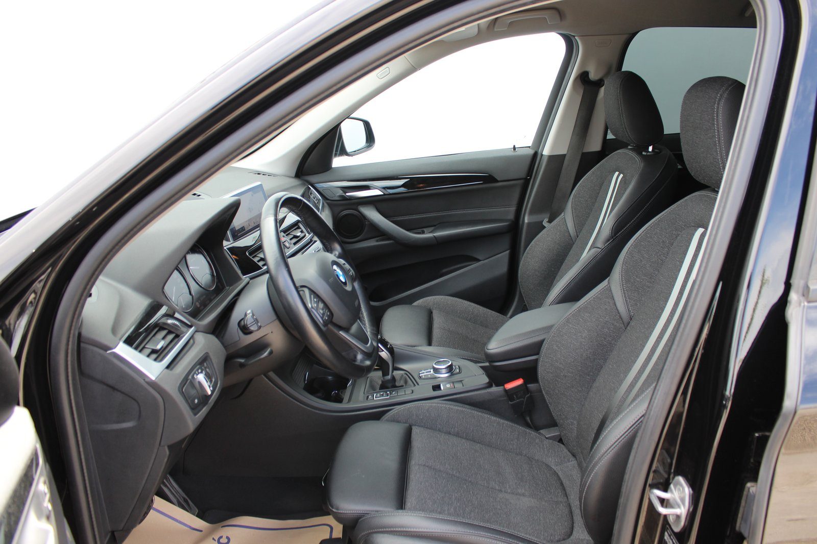 2021 BMW X1 — fotografija 8